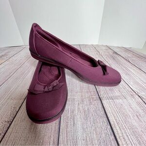 KEDS Grasshoppers Ballet Flats 10